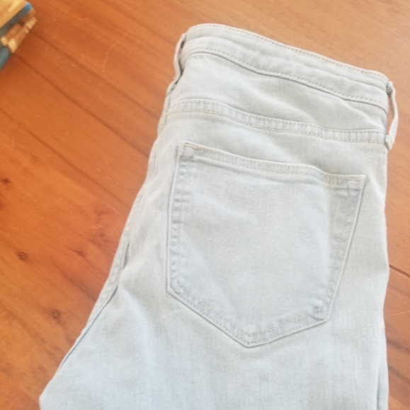 H&M - Picture 6 of 8